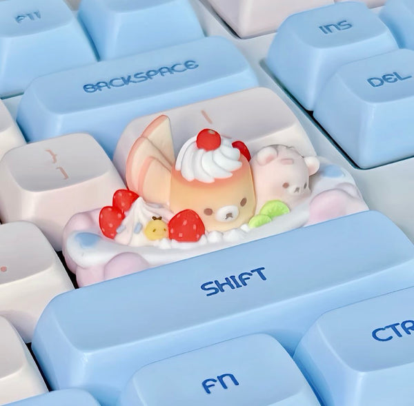 Cute Pudding Keycaps.