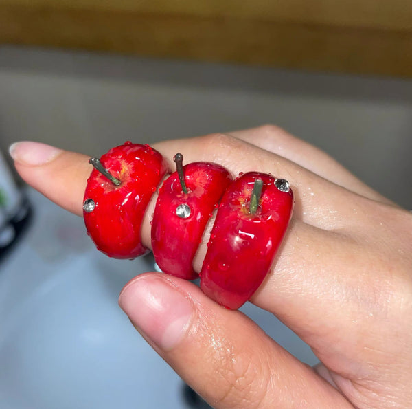 Handmade Apple Ring.（(It takes 25 days to produce)